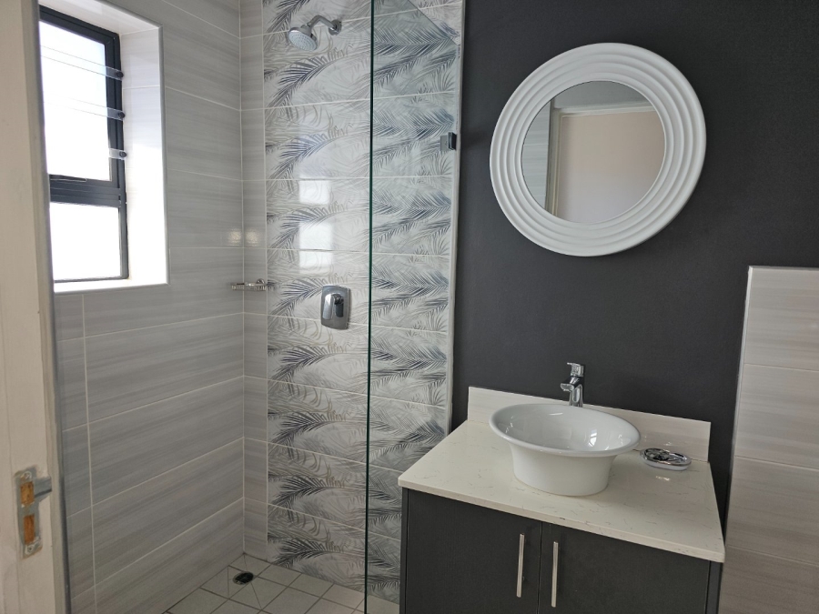 3 Bedroom Property for Sale in Dwarswegstrand Western Cape